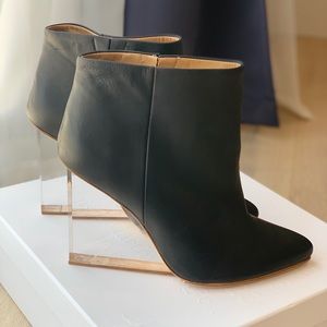 NEW. MAISON MARGIELA H&M - LUCITE BOOTIE BLACK